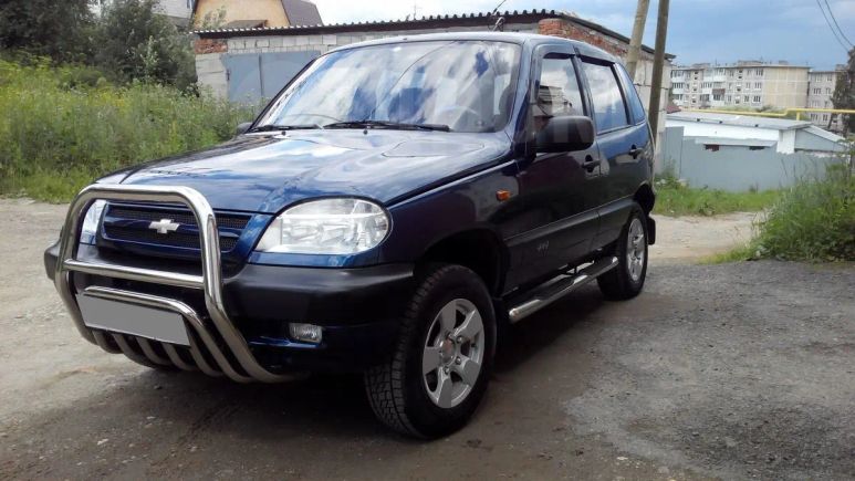 SUV   Chevrolet Niva 2007 , 288000 , 