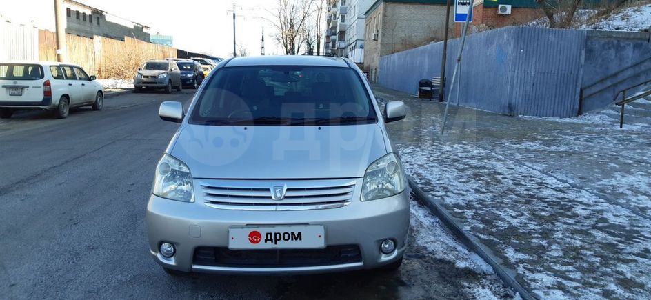  Toyota Raum 2005 , 390000 , 