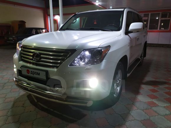 SUV   Lexus LX570 2011 , 2200000 , 