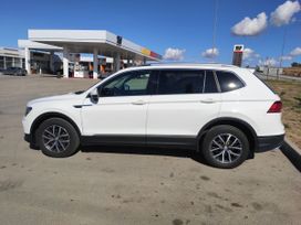 SUV   Volkswagen Tiguan Allspace 2018 , 2659000 , 