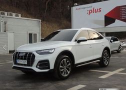 SUV или внедорожник Audi Q5 2021 года, 3750000 рублей, Новосибирск