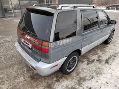 Минивэн или однообъемник Mitsubishi Chariot 1993 года, 185000 рублей, Новосибирск