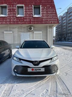 Седан Toyota Camry 2019 года, 3500000 рублей, Тюмень
