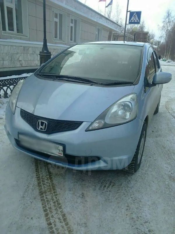  Honda Fit 2009 , 400000 , 