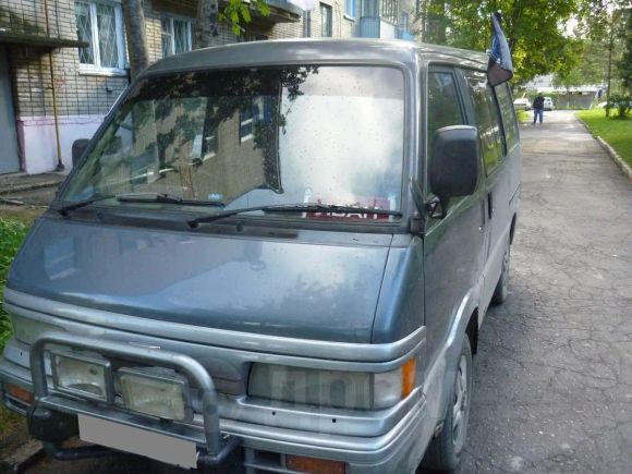    Mazda Bongo 1993 , 180000 , 