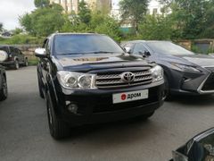 SUV или внедорожник Toyota Fortuner 2011 года, 1950000 рублей, Владивосток