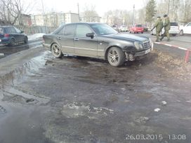  Mercedes-Benz E-Class 1996 , 220000 , 