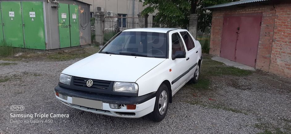  Volkswagen Vento 1992 , 57000 , 