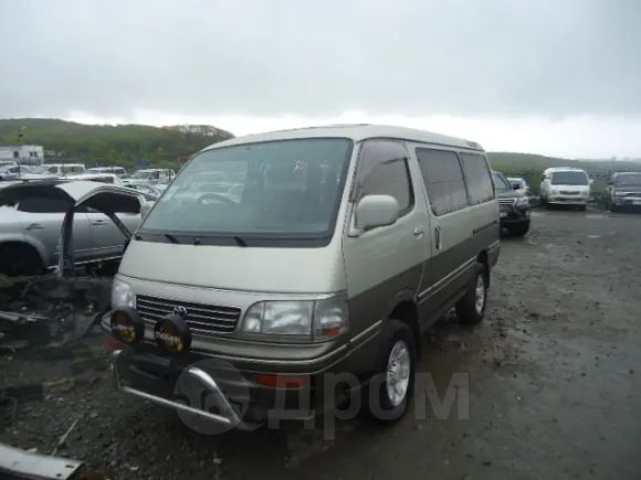    Toyota Hiace 1998 , 220000 , 