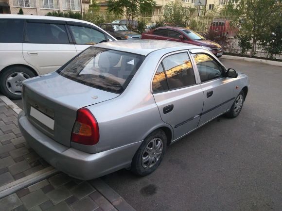  Hyundai Accent 2003 , 155000 , 