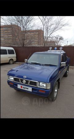 Пикап Nissan Datsun 1993 года, 820000 рублей, Серышево