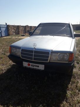  Mercedes-Benz 190 1985 , 185000 , 