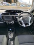  Toyota Aqua 2016 , 860000 , 