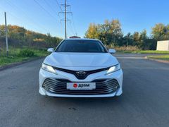 Седан Toyota Camry 2020 года, 3250000 рублей, Кемерово
