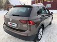 SUV   Volkswagen Tiguan 2017 , 2000000 , 