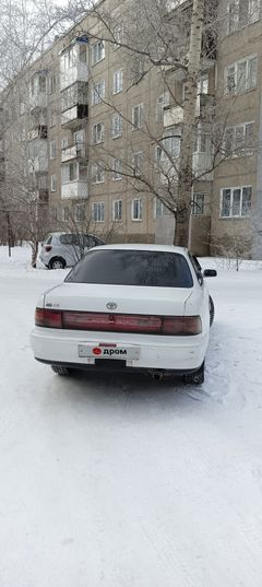 Седан Toyota Camry 1992 года, 225000 рублей, Минусинск