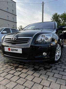 Седан Toyota Avensis 2006 года, 1100000 рублей, Кемерово