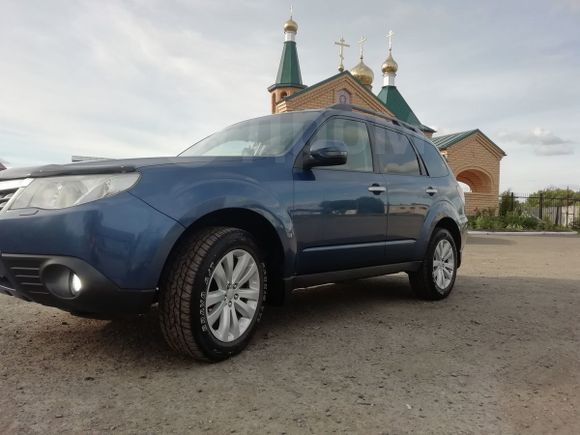 SUV   Subaru Forester 2010 , 770000 , 