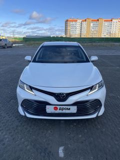 Седан Toyota Camry 2018 года, 2520000 рублей, Челябинск