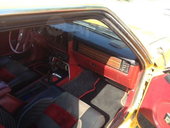  Ford Mustang 1981 , 700000 , 