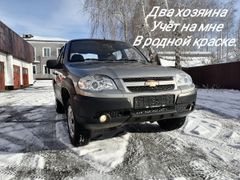 SUV или внедорожник Chevrolet Niva 2010 года, 607000 рублей, Советское