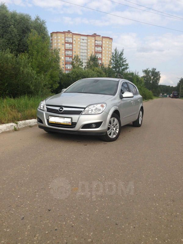 Opel Astra 2012 , 520000 , 