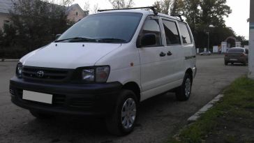    Toyota Town Ace 2000 , 299000 , 