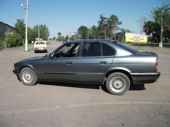  BMW 5-Series 1991 , 220000 ,  