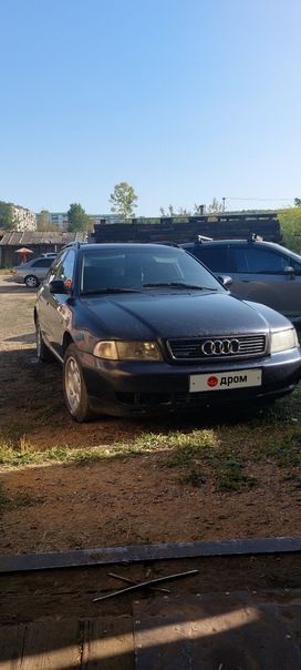  Audi A4 1998 , 300000 , 