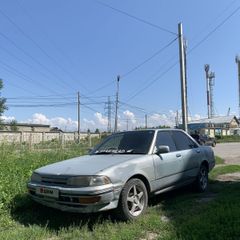 Седан Toyota Carina 1990 года, 60000 рублей, Новосибирск