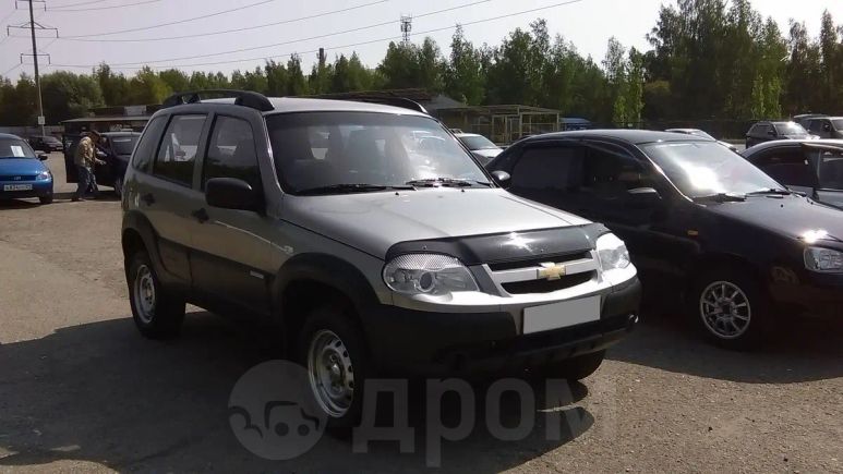 SUV   Chevrolet Niva 2013 , 351000 , 