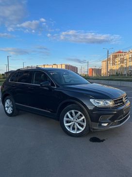 SUV   Volkswagen Tiguan 2019 , 2890000 , 