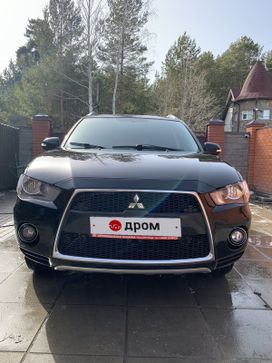 SUV   Mitsubishi Outlander 2009 , 1070000 , 