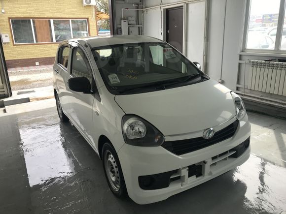  Daihatsu Mira e:S 2016 , 395000 , 