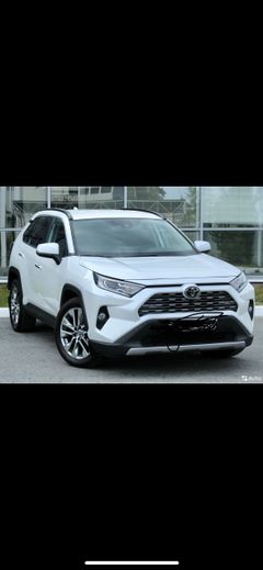 SUV или внедорожник Toyota RAV4 2021 года, 4350000 рублей, Губкинский