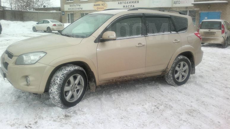 SUV   Toyota RAV4 2010 , 1100000 , 