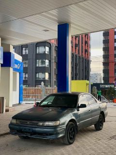 Седан Toyota Camry 1990 года, 119000 рублей, Новосибирск