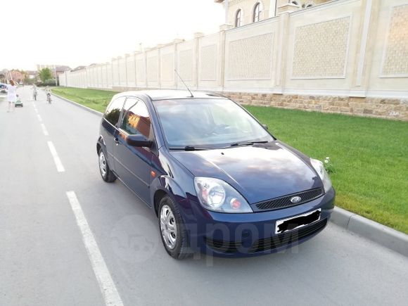  Ford Fiesta 2004 , 160000 , 