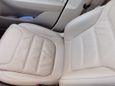 SUV   Volkswagen Touareg 2013 , 1950000 , 