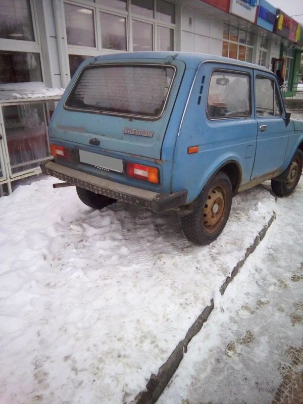 SUV    4x4 2121  1982 , 35000 , 