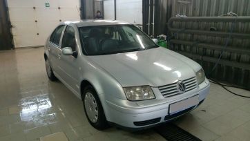  Volkswagen Bora 1999 , 210000 , 