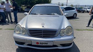 Седан Mercedes-Benz C-Class 2005 года, 700000 рублей, Сунжа