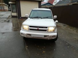 SUV   Mitsubishi Pajero iO 2000 , 250000 , -