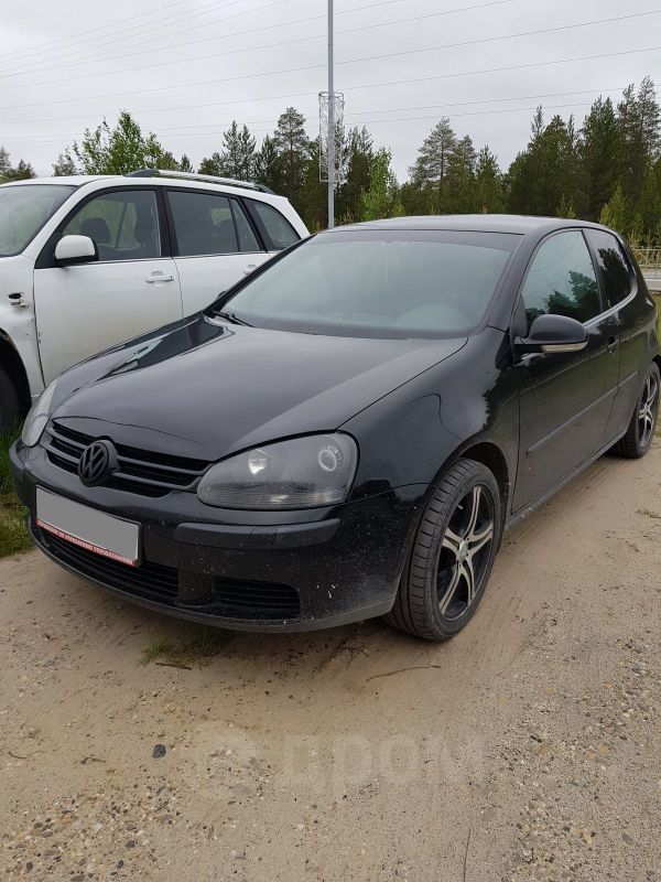  3  Volkswagen Golf 2006 , 300000 , 