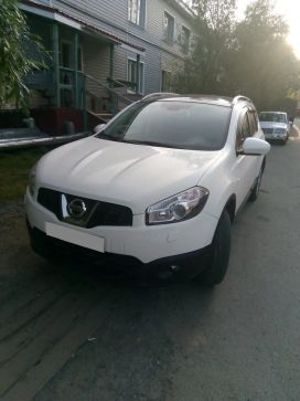 SUV   Nissan Qashqai+2 2011 , 680000 , 