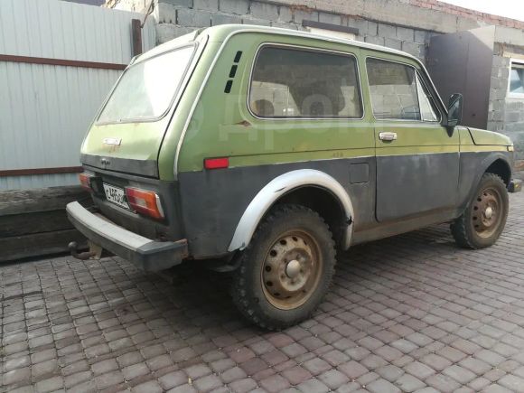 SUV    4x4 2121  1982 , 33000 , 