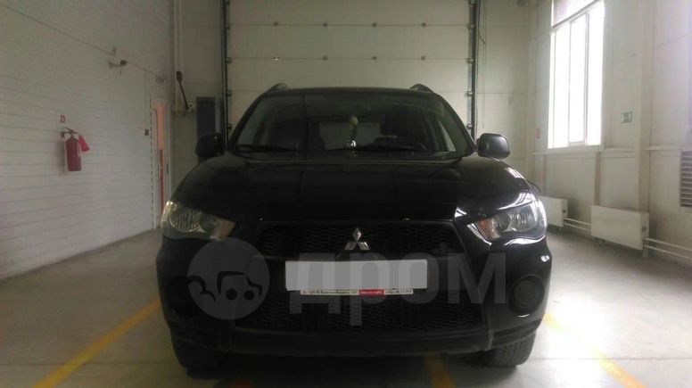 SUV   Mitsubishi Outlander 2010 , 670000 , 