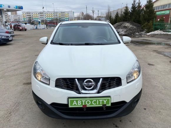 SUV   Nissan Qashqai 2013 , 839000 ,  