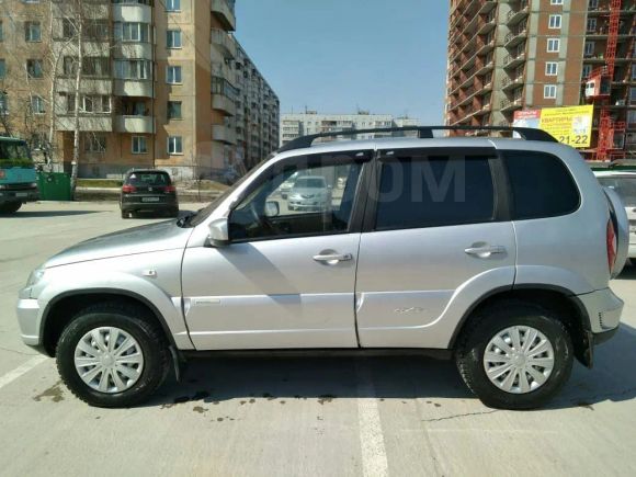 SUV   Chevrolet Niva 2013 , 365000 , 