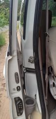    Nissan Serena 2000 , 405000 , 